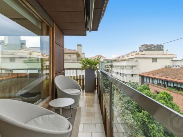 Dúplex en venta en Barri Vell, Gironès
