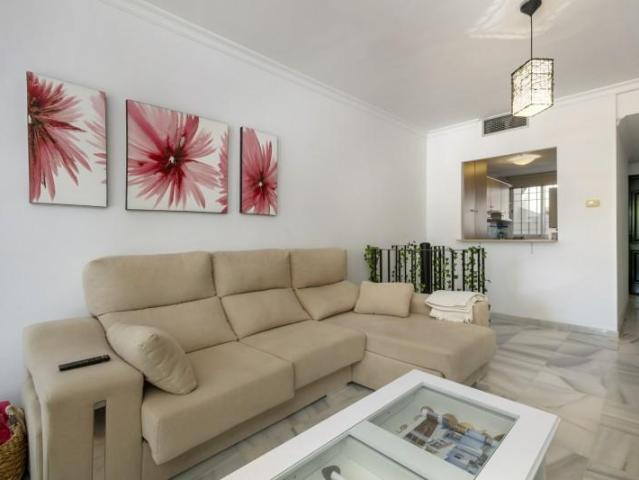 Dúplex en venta en Nueva Andalucía, Costa del Sol Occidental