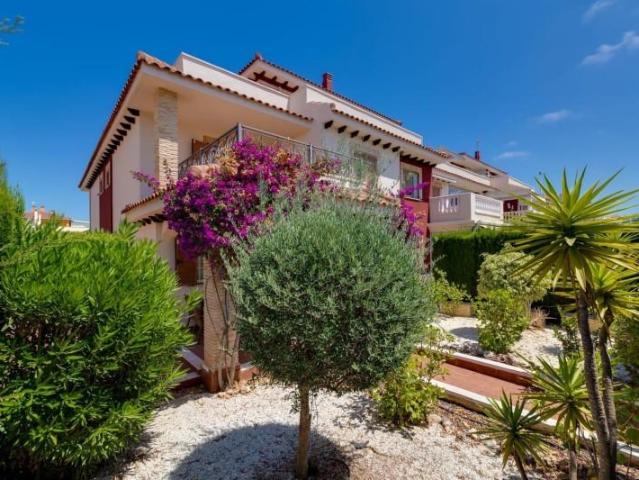 Dúplex en venta en Urbanización Horizonte, el Baix Segura / La Vega Baja