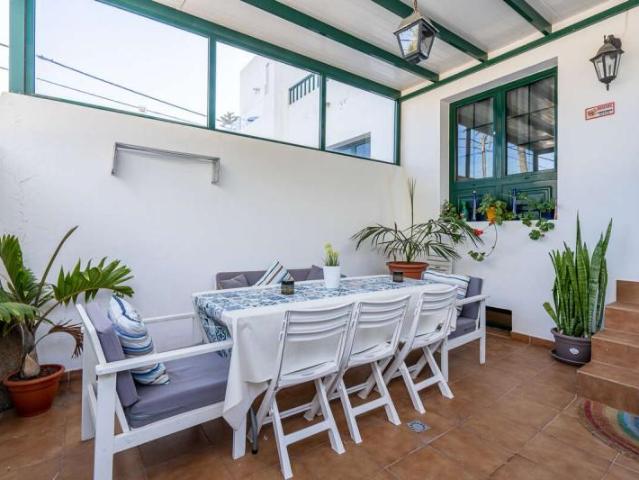 Dúplex en venta en Uga, Yaiza