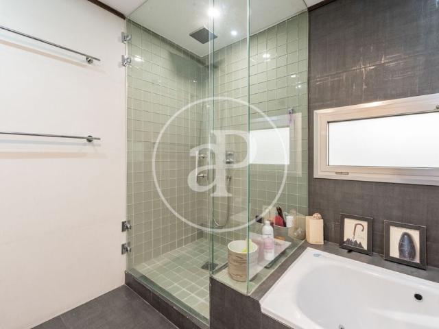 Casa en alquiler en Madrid, Valdefuentes