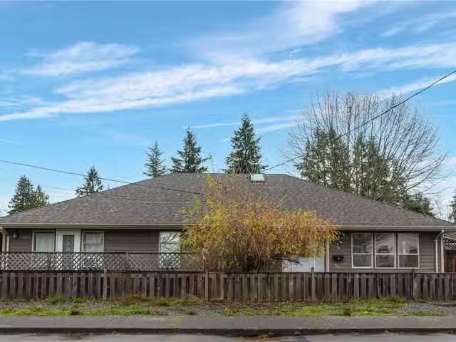 House for sale in Courtenay, British Columbia