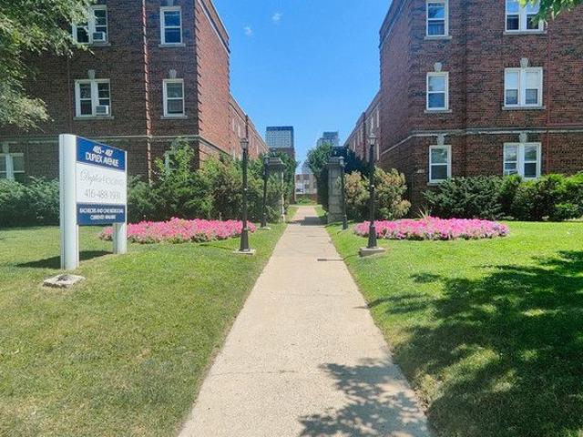 Apartment for rent in Eglinton—Lawrence, Toronto
