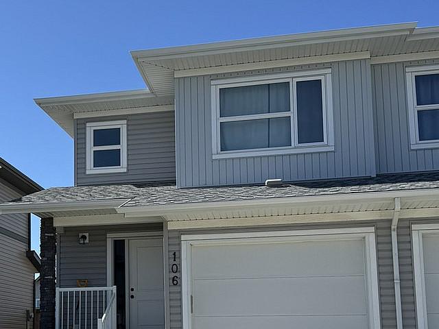 Duplex for rent in Blackfalds, Alberta