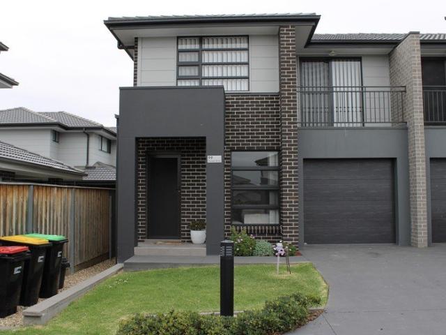 House for rent in Carnes Hill, Sydney