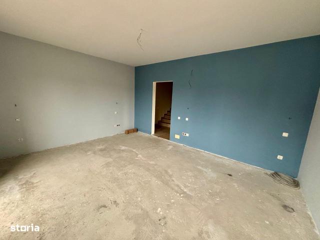 Casă vânzări în Romani