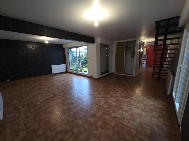 Duplex vente à Charleville-Mézières, Charleville-mézières