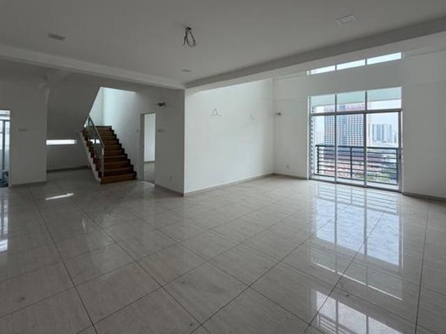 Duplex for sale in Mukim 13, Georgetown