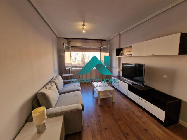 Casa en alquiler en Meco, Madrid