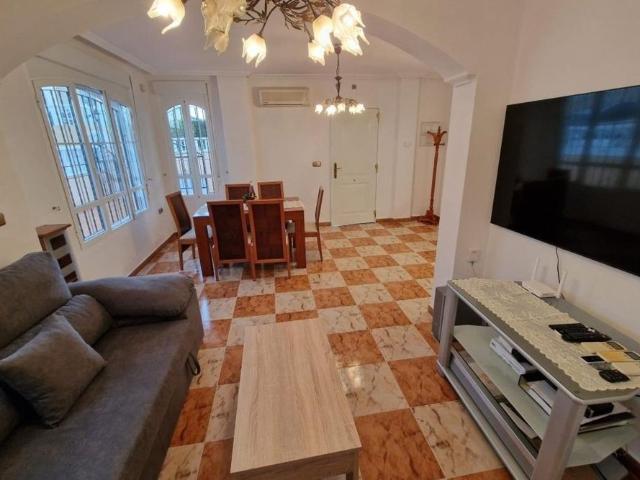 Casa en alquiler en Centre Històric, l'Alacantí