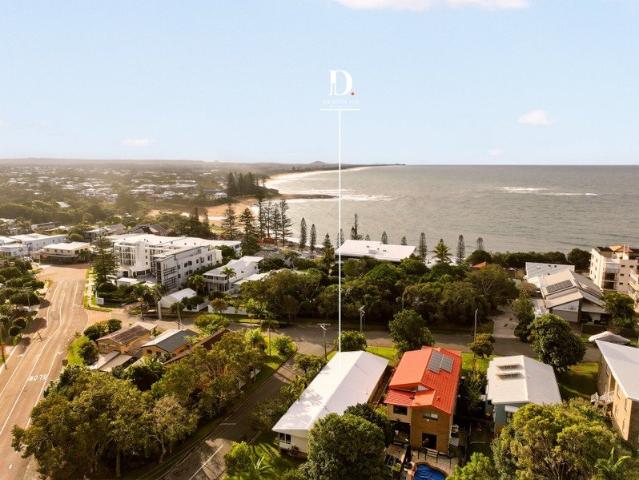 Duplex for sale in Kings Creek, Queensland