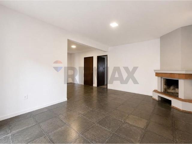 Apartamento aluguel em Região Geográfica Imediata de Santa Maria, Santa Maria