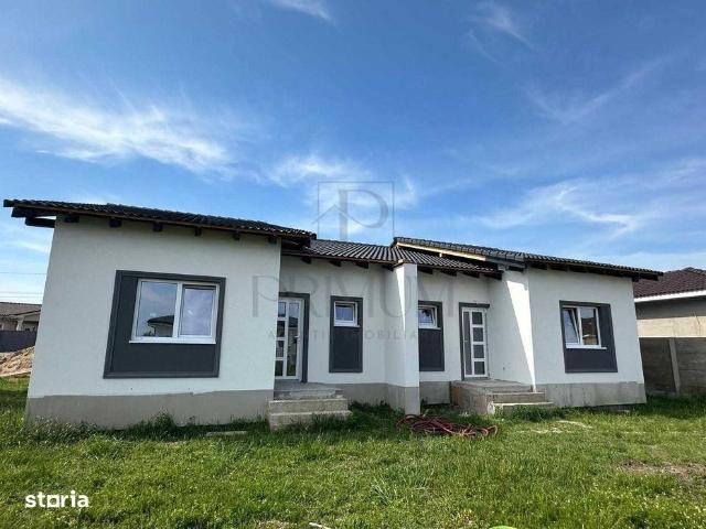 Casă vânzări în Mosnita Noua