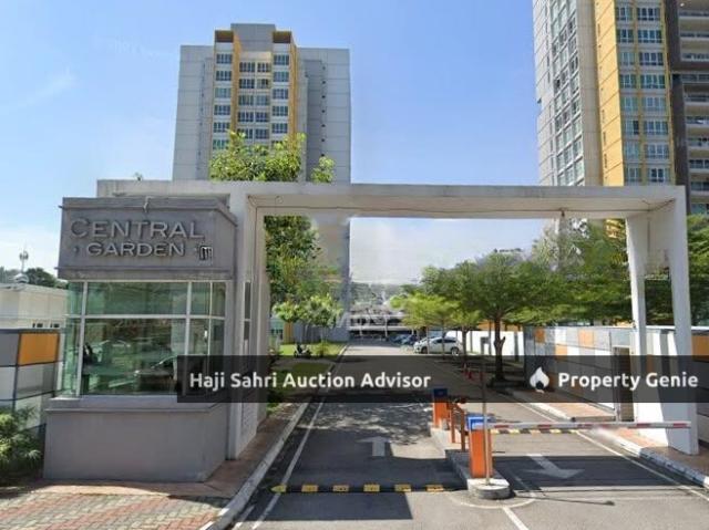 Penthouse for rent in Georgetown, Penang