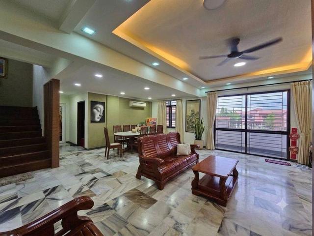 Apartment for sale in Petaling, Alam Impian