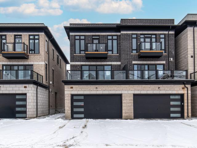 House for rent in Oakville, Ontario