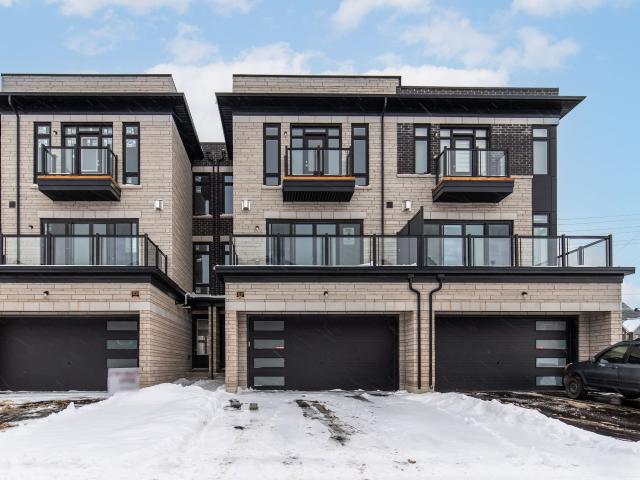 House for rent in Oakville, Ontario