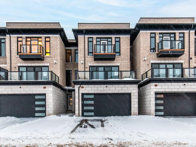 House for rent in Oakville, Ontario