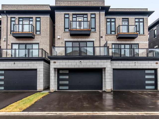 House for rent in Oakville, Ontario