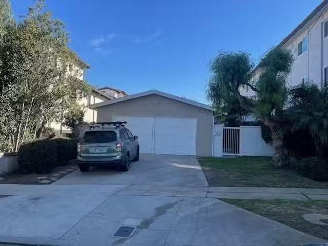 Condo for rent in Downey