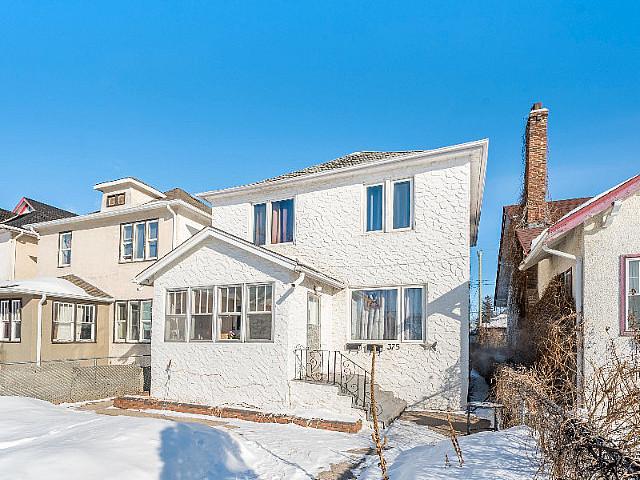 House for sale in East St. Paul, Manitoba