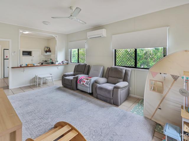 Duplex for sale in Bowen
