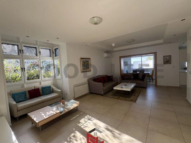 Maison location à Ain Zaghouan, Douz