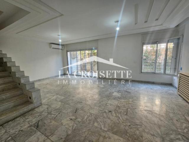 Maison location à Ain Zaghouan, Douz