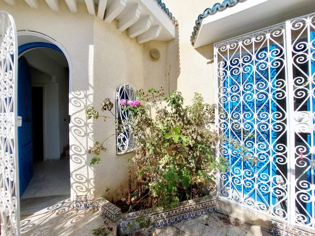 Maison location à Ain Zaghouan, Douz