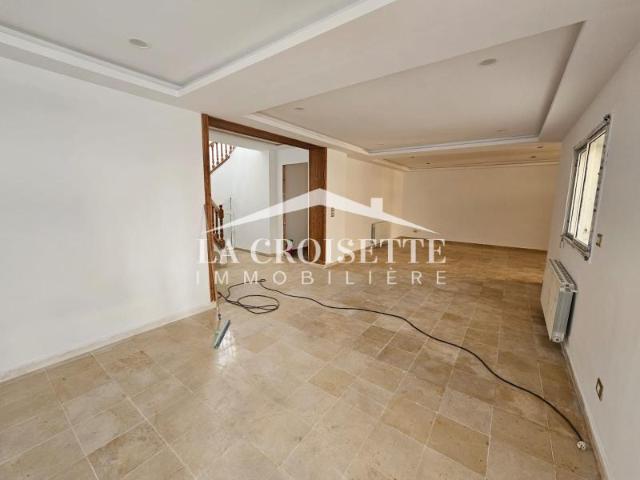 Maison location à Ain Zaghouan, Douz