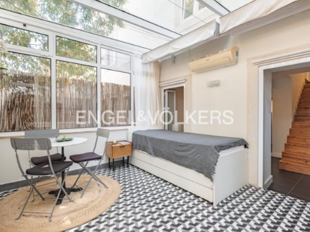 Duplex venda em Santo Amaro, Lisboa