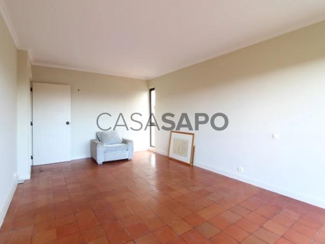 Apartamento alugar em Outeiro da Vela, Cascais