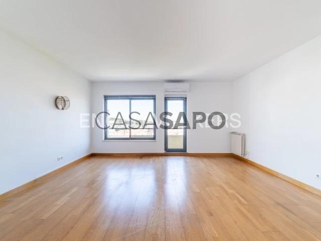 Apartamento alugar em Bairro de Campolide, Lisboa