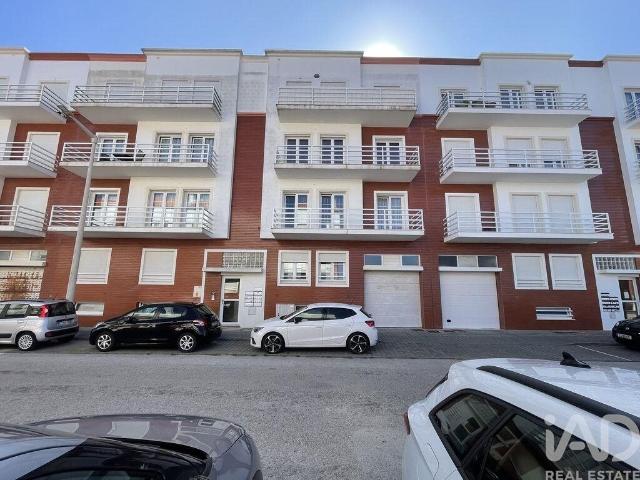 Apartamento venda em Peniche