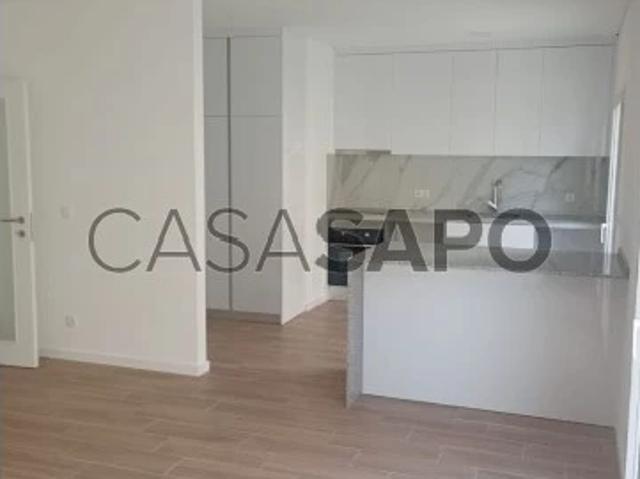 Apartamento alugar em Quinta de Santa Bárbara, Mafra