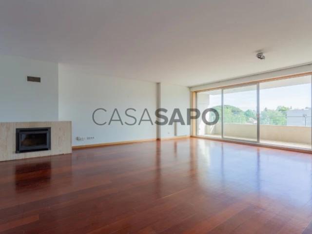 Apartamento alugar em Porto, Lordelo Do Ouro