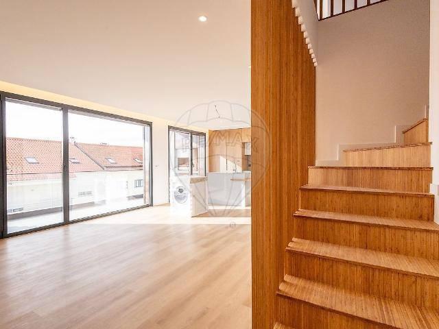 Apartamento venda em Quinta do Sobreiro, Leiria