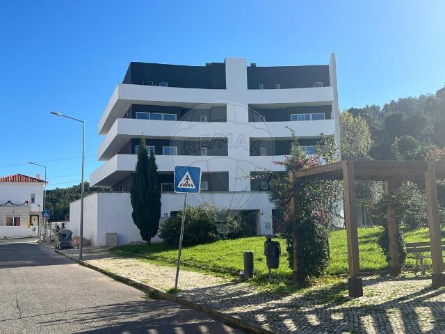 Apartamento venda em Pinheiro de Loures, Santiago Dos Velhos