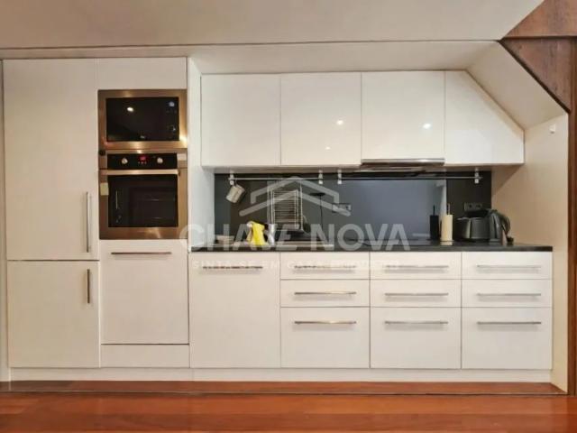 Apartamento alugar em Porto, Aldoar