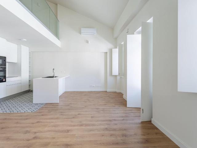 Apartamento venda em Bairro de Campolide, Lisboa