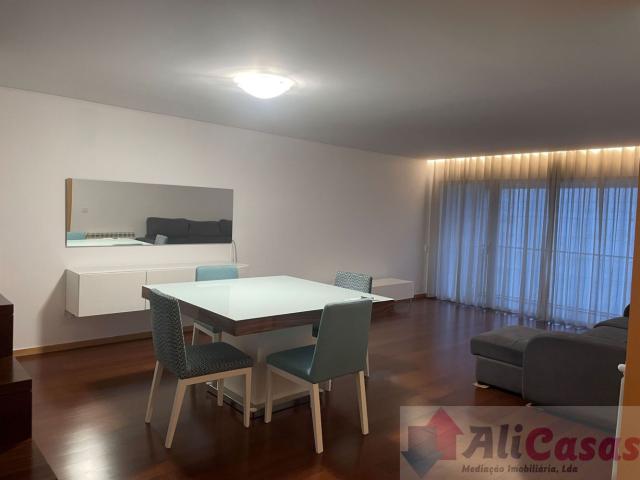 Apartamento alugar em Silvalde, Aveiro