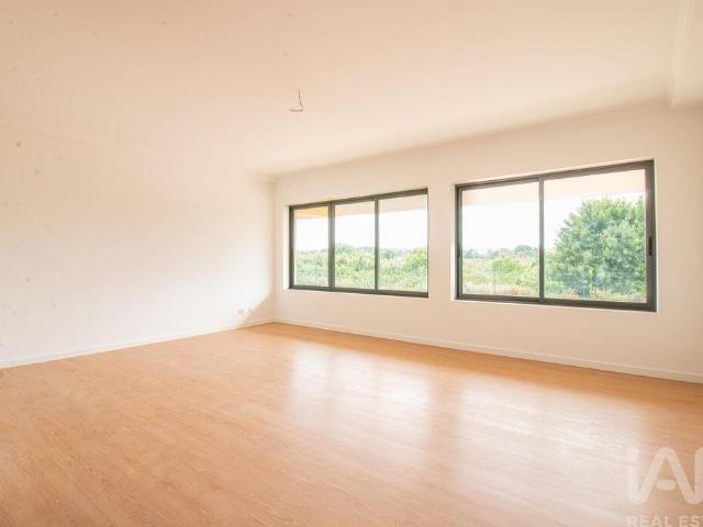 Apartamento venda em Bombarral, Leiria