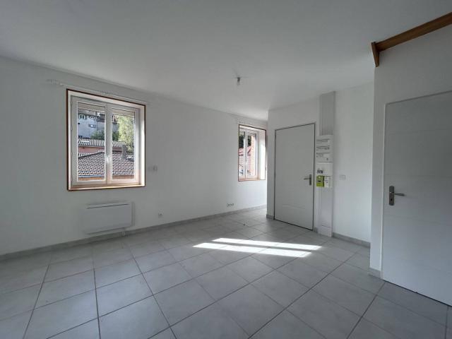 Appartement location à Pierre Jeune, Yzeron