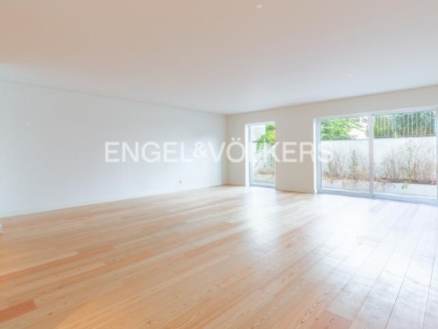 Apartamento venda em Santo António, Lisboa