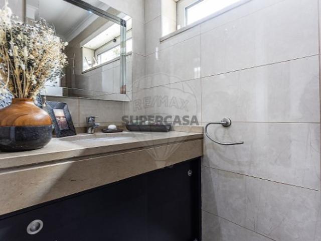 Casa venda em Miraflores, Oeiras