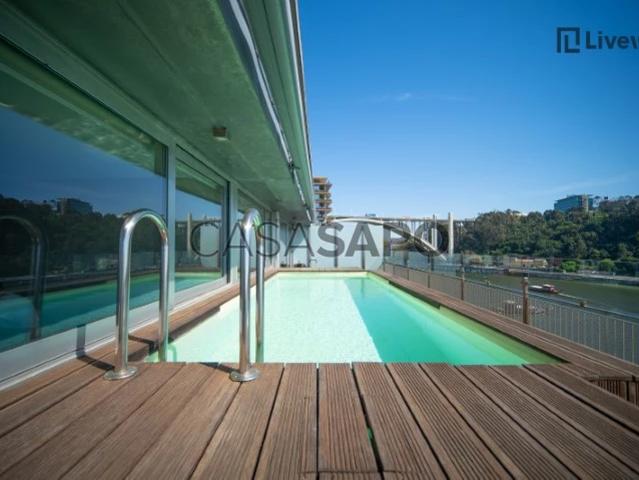 Apartamento alugar em Porto, Lordelo Do Ouro