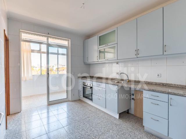 Apartamento venda em Lugar do Castelo, Vila Nova De Gaia