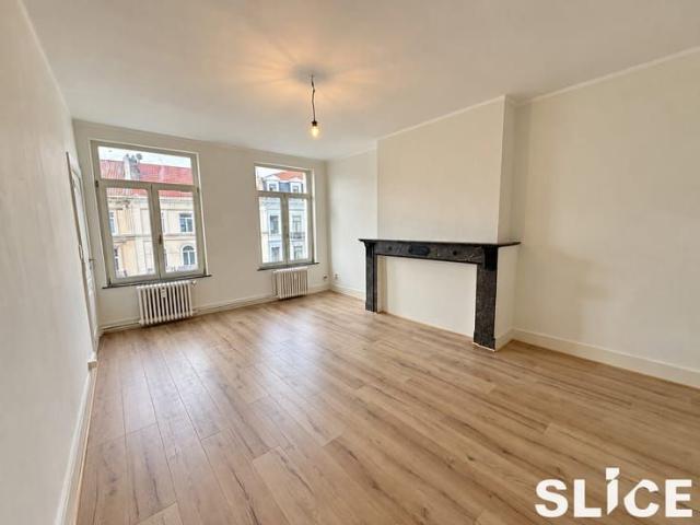Maison location à Saint-Gilles - Sint-Gillis, Brussel-Hoofdstad - Bruxelles-Capitale