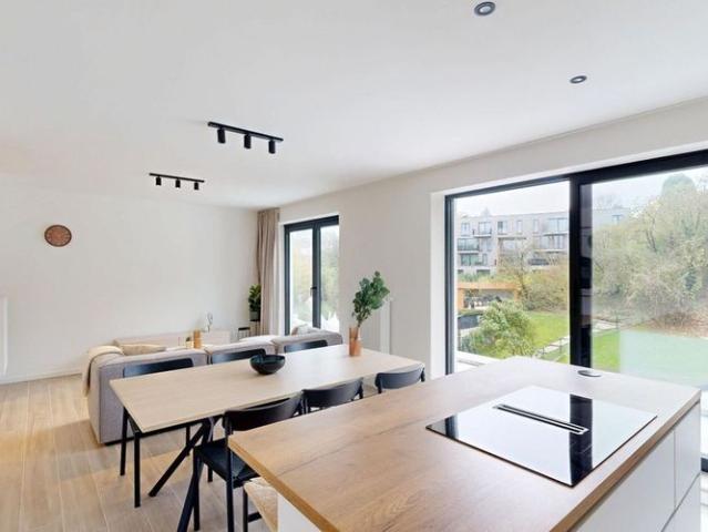 Appartement location à Lava, Brabant