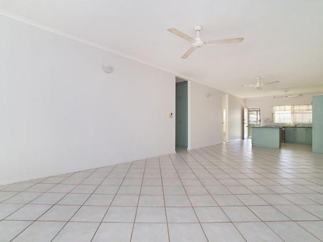 House for rent in Bakewell, Palmerston